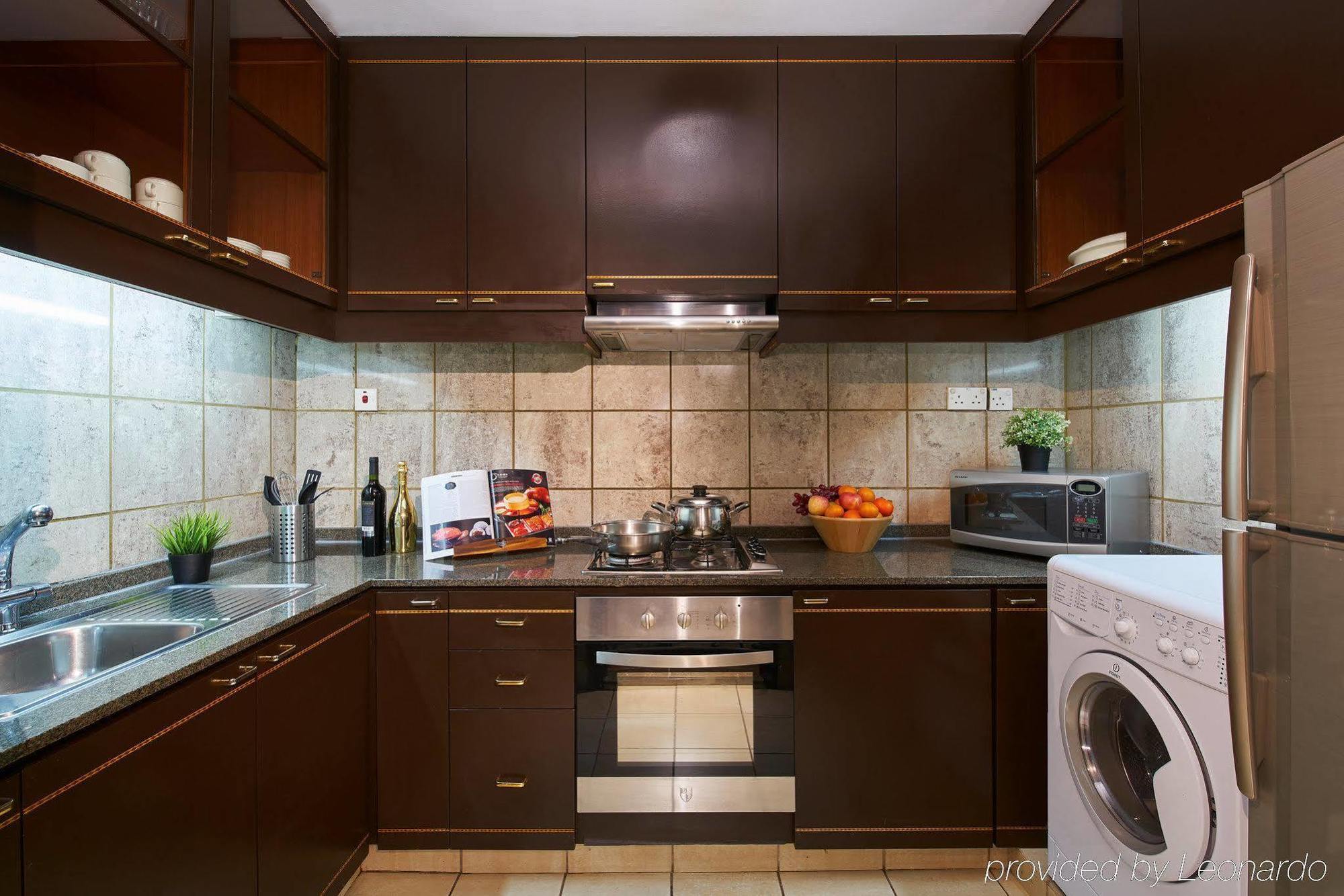 Orchard Parksuites By Far East Hospitality Singapore Esterno foto