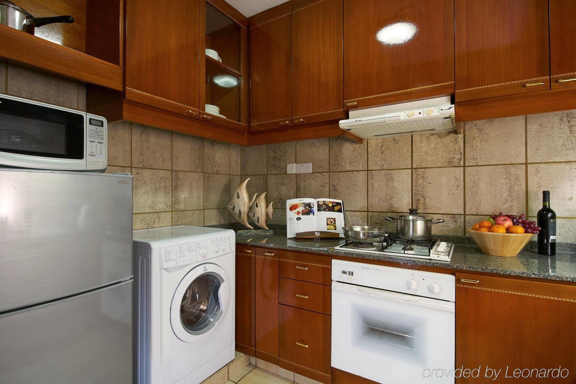 Orchard Parksuites By Far East Hospitality Singapore Esterno foto